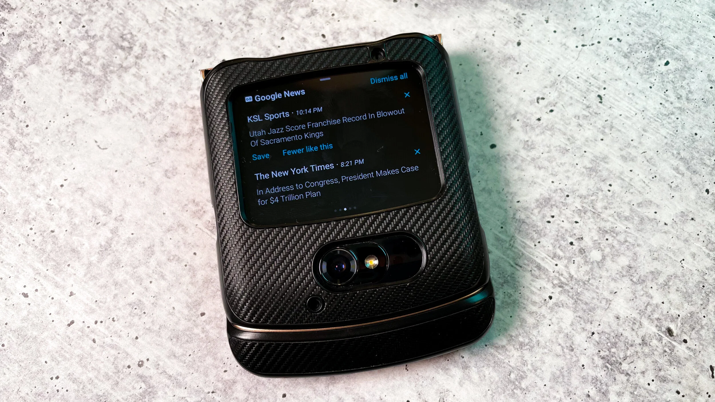 MOTOROLA　razr 5G　ジャンク Motorola Razr 5g黒ジャンク